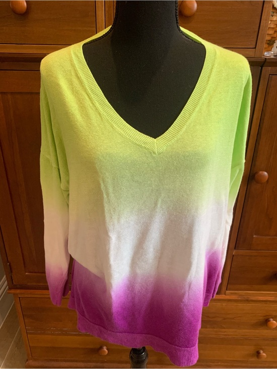 Lauren Ralph Lauren Sweaters - Lauren Ralph Lauren Lime Green White Purple Ombre V-Neck Sweater